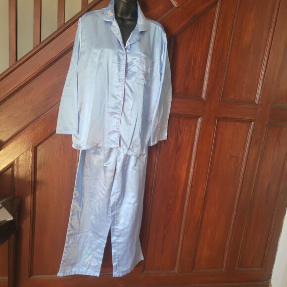 Anthony Richards Womens Light Blue Satin Pajama Set Embroidered Collar Pocket Lp - Picture 1 of 11
